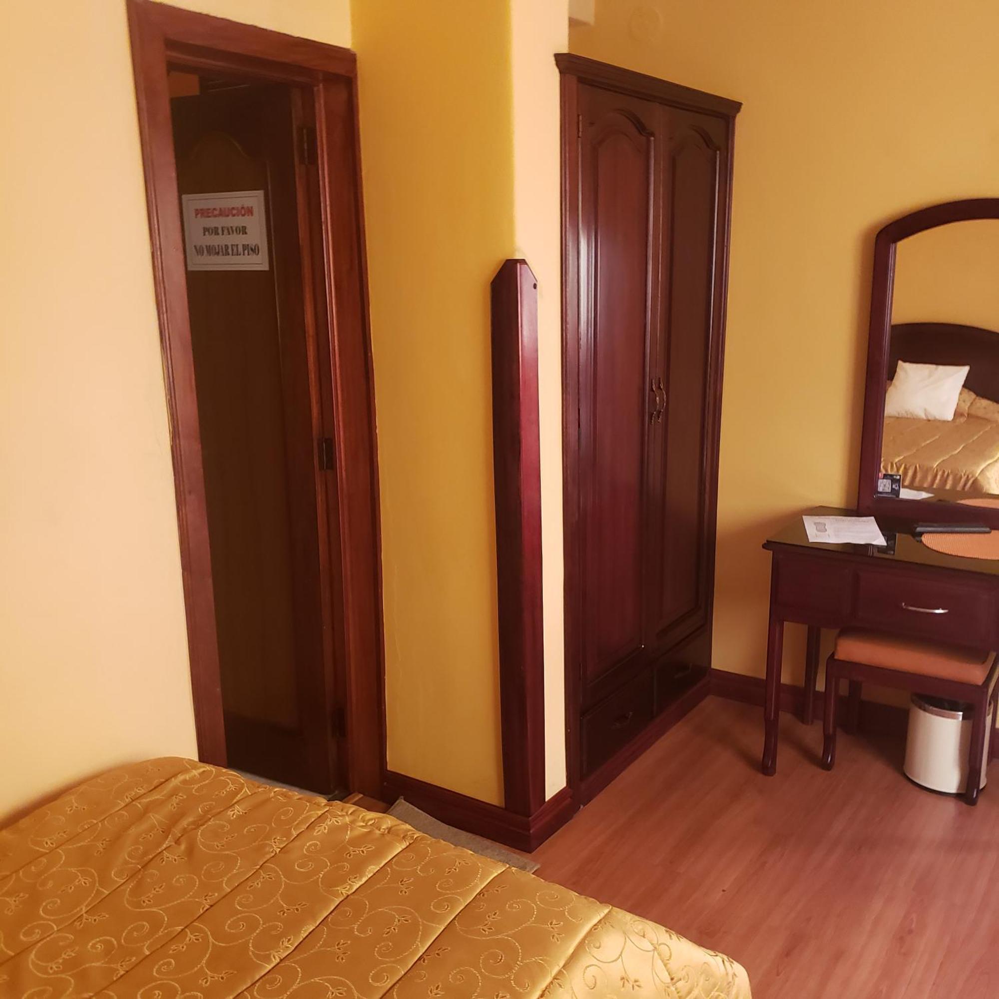 Lloresa Cuenca Kamer foto